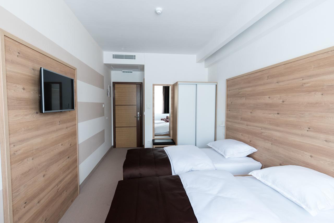 Hotel Novitas Livno Eksteriør bilde